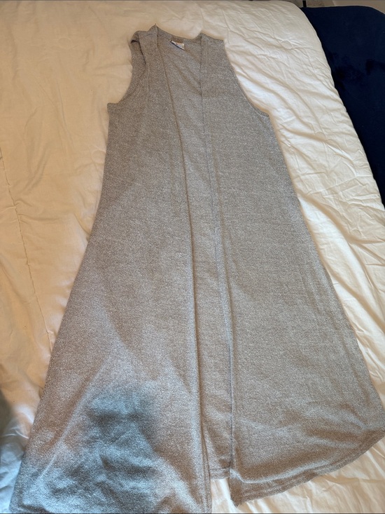 LuLaRoe Dresses & Skirts - LuLaRoe Heather Gray Knit Sleeveless Vest